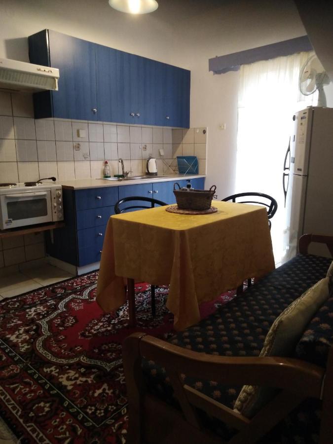 "Αρμονία" Διαμερισμα, Καλαματα-"Harmony" Apartment, Kalamata Exterior foto